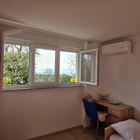 Apartment Nadalina Kraljevica Exterior foto